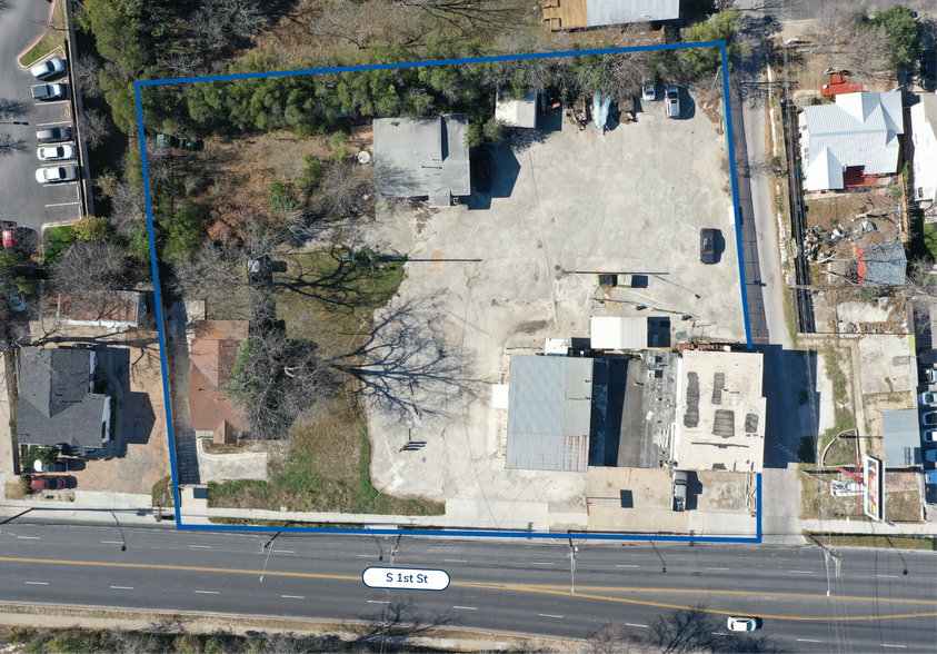 2420 S 1st St, Austin, TX à vendre - Photo du bâtiment - Image 2 de 5