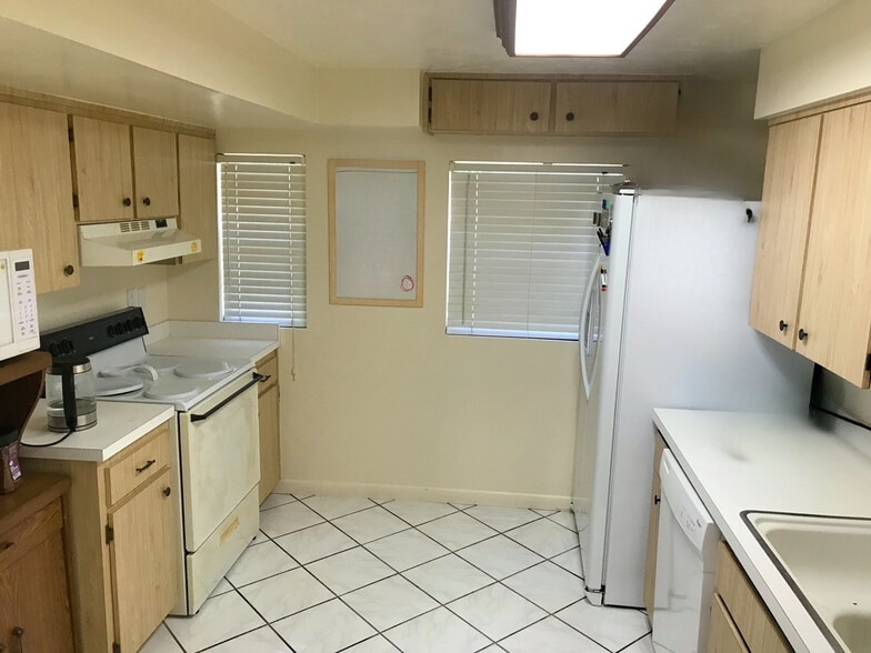 36345 FL-54, Zephyrhills, FL à vendre - Photo du bâtiment - Image 3 de 10