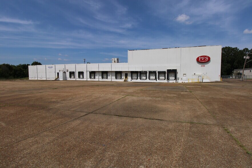 3330 Woodrow Wilson Ave, Jackson, MS for lease - Building Photo - Image 1 of 26
