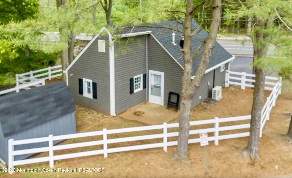 452 NJ-34 Rt, Colts Neck, NJ for sale - Building Photo - Image 3 of 4