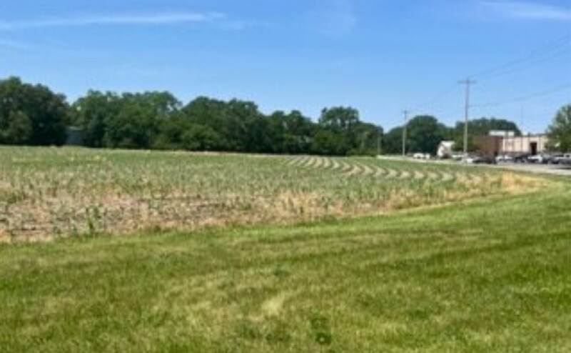 6314 W Fauber Rd, Peoria, IL for sale - Building Photo - Image 3 of 14