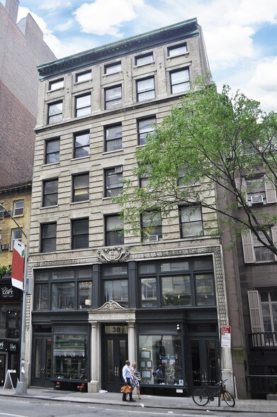 30-32 E 20th St, New York, NY à louer - Photo du bâtiment - Image 3 de 5