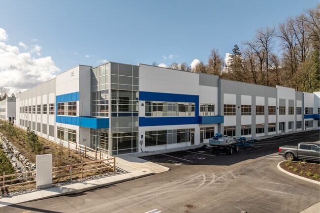 Plus de détails pour 1355 Riverside Rd, Abbotsford, BC - Industriel à louer