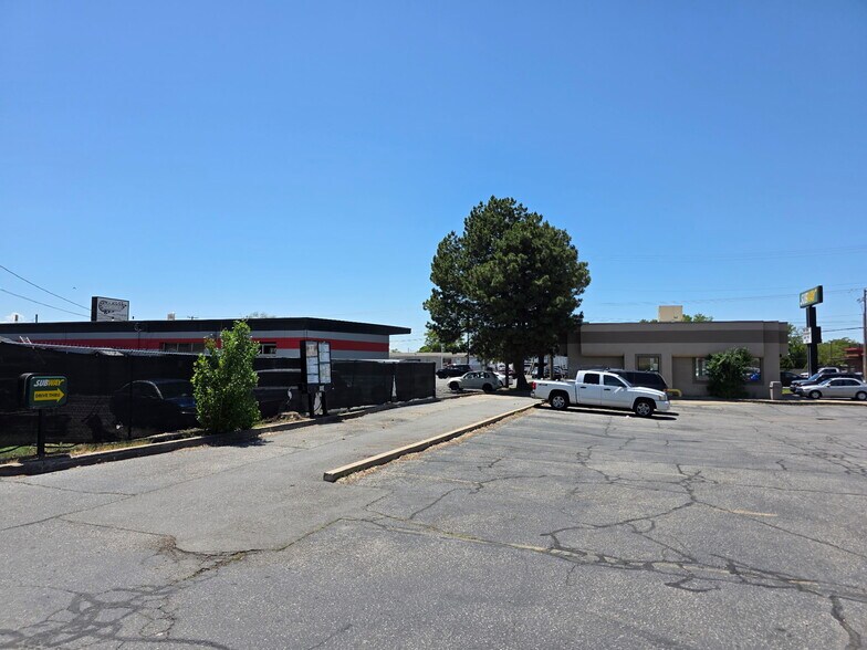 564 N Main St, Clearfield, UT à louer - Photo du bâtiment - Image 3 de 4