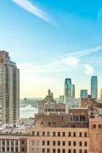 107 Greenwich St, New York, NY for lease Interior Photo- Image 2 of 12