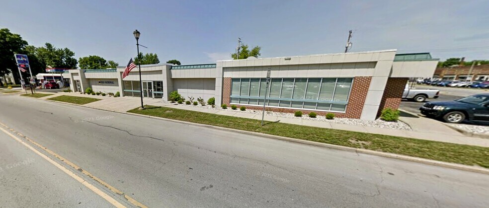 407 S Main St, Clinton, IN à vendre - Photo du bâtiment - Image 3 de 5