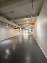 3502 SCOTTS Ln, Philadelphia, PA à louer Photo intérieure- Image 2 de 5