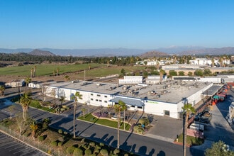 5950 Wilderness Ave, Riverside, CA - Aérien  Vue de la carte