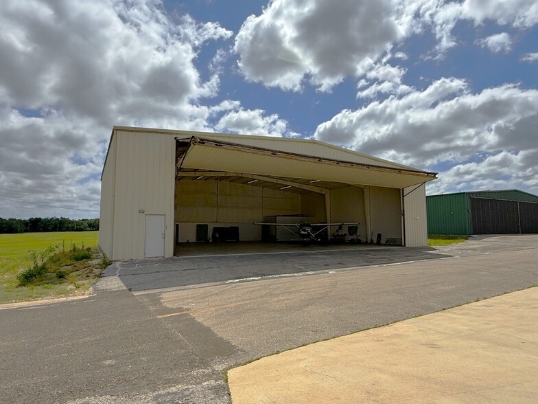 501 Wright Brothers Dr, Georgetown, TX à vendre - Photo du bâtiment - Image 3 de 14