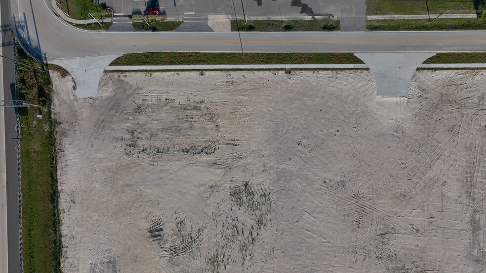1 S Alderman Rd, Lakeland, FL à vendre - Vidéo sur l’inscription commerciale - Image 2 de 5