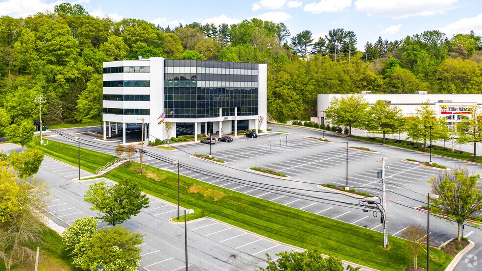 2311 York Rd, Timonium, MD for lease - Building Photo - Image 2 of 5
