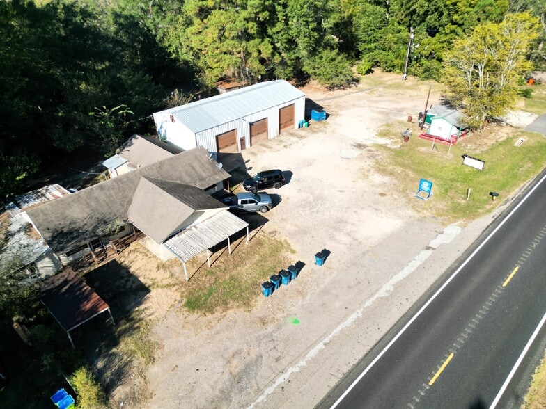 6400 S FM 14, Hawkins, TX à vendre - Photo du bâtiment - Image 1 de 17