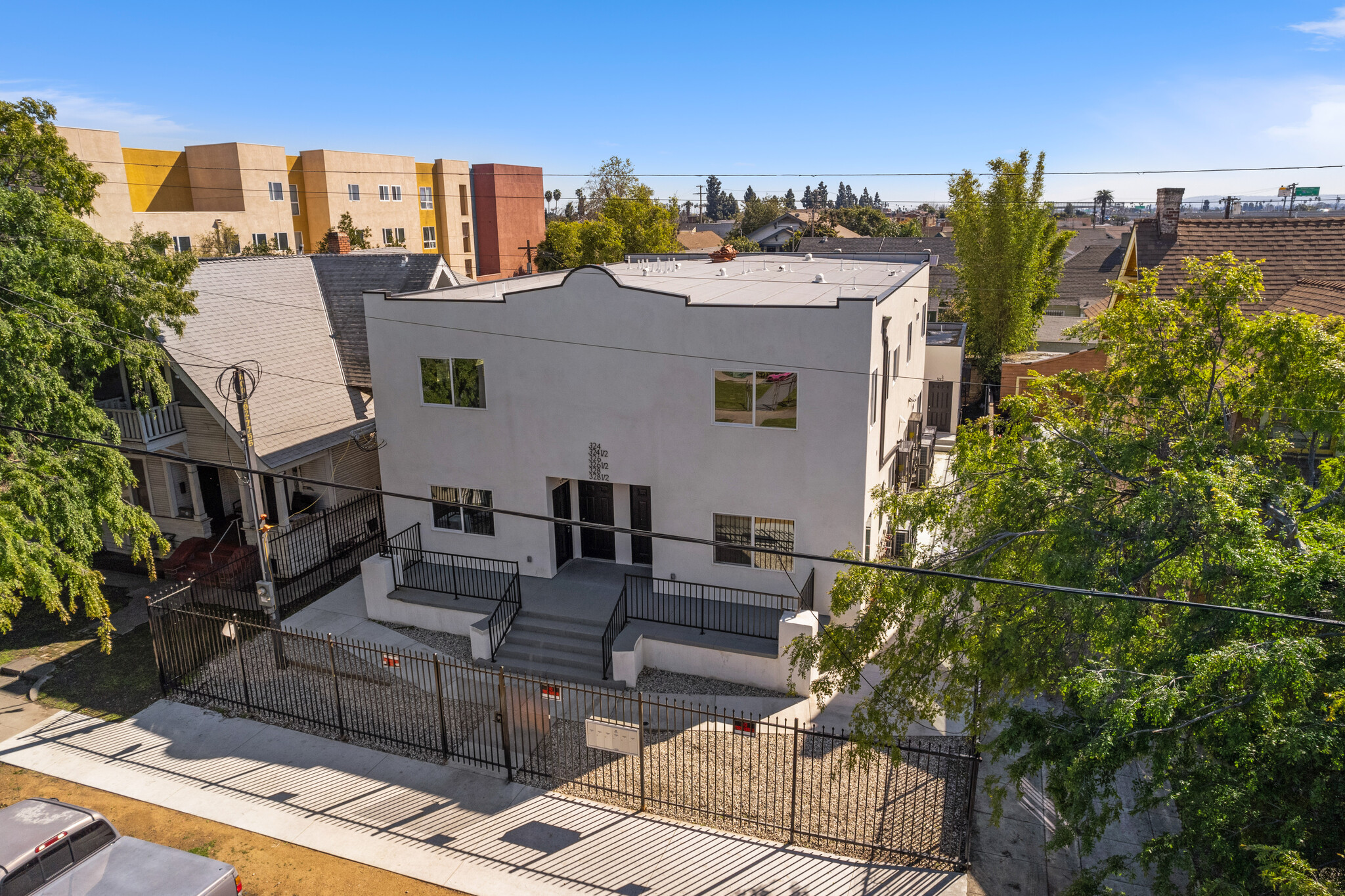 324 W 51st St, Los Angeles, CA à vendre Photo du bâtiment- Image 1 de 1