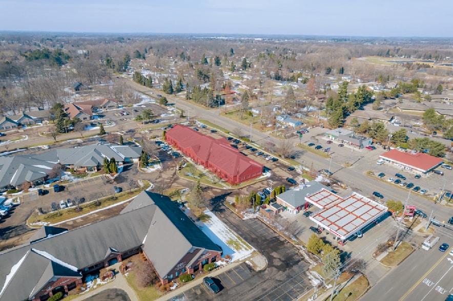 6540 Millenium Dr, Lansing, MI for lease - Building Photo - Image 2 of 19