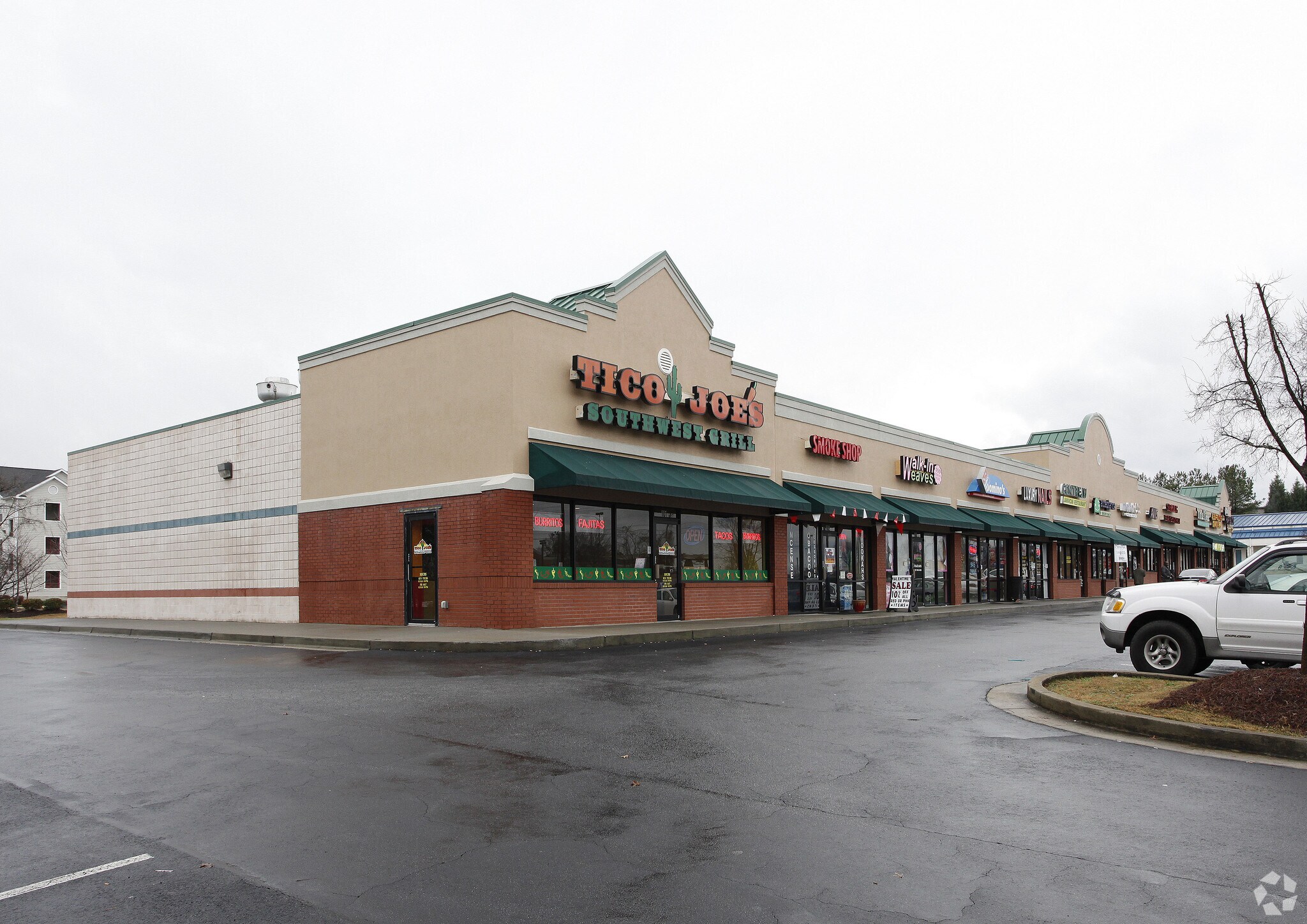 639 Thornton Rd, Lithia Springs, GA à louer Photo principale- Image 1 de 6