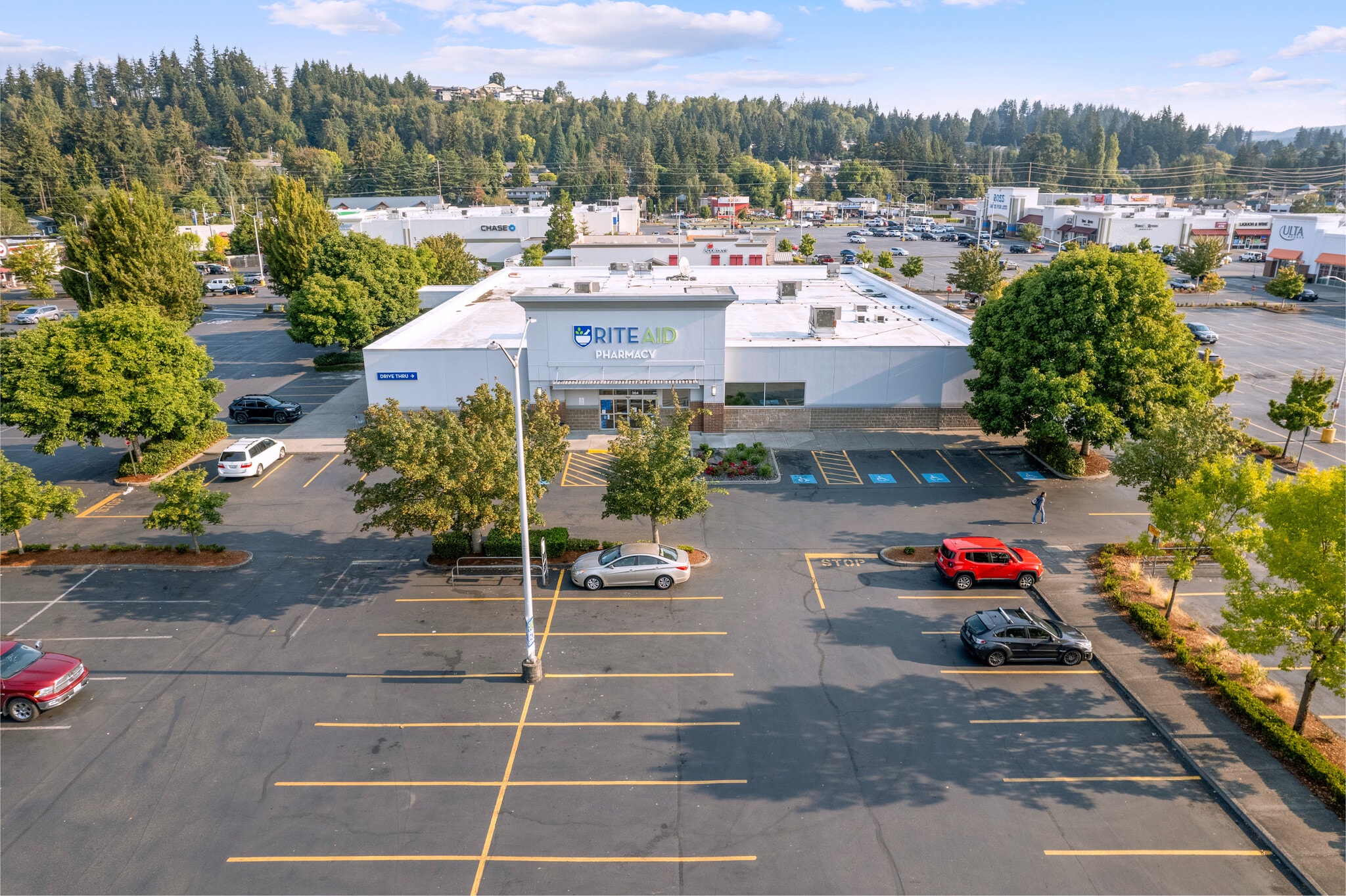 200 Triangle Ctr, Longview, WA for lease Building Photo- Image 1 of 3