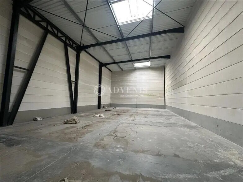Industrial in Leers for lease - Interior Photo - Image 3 of 8