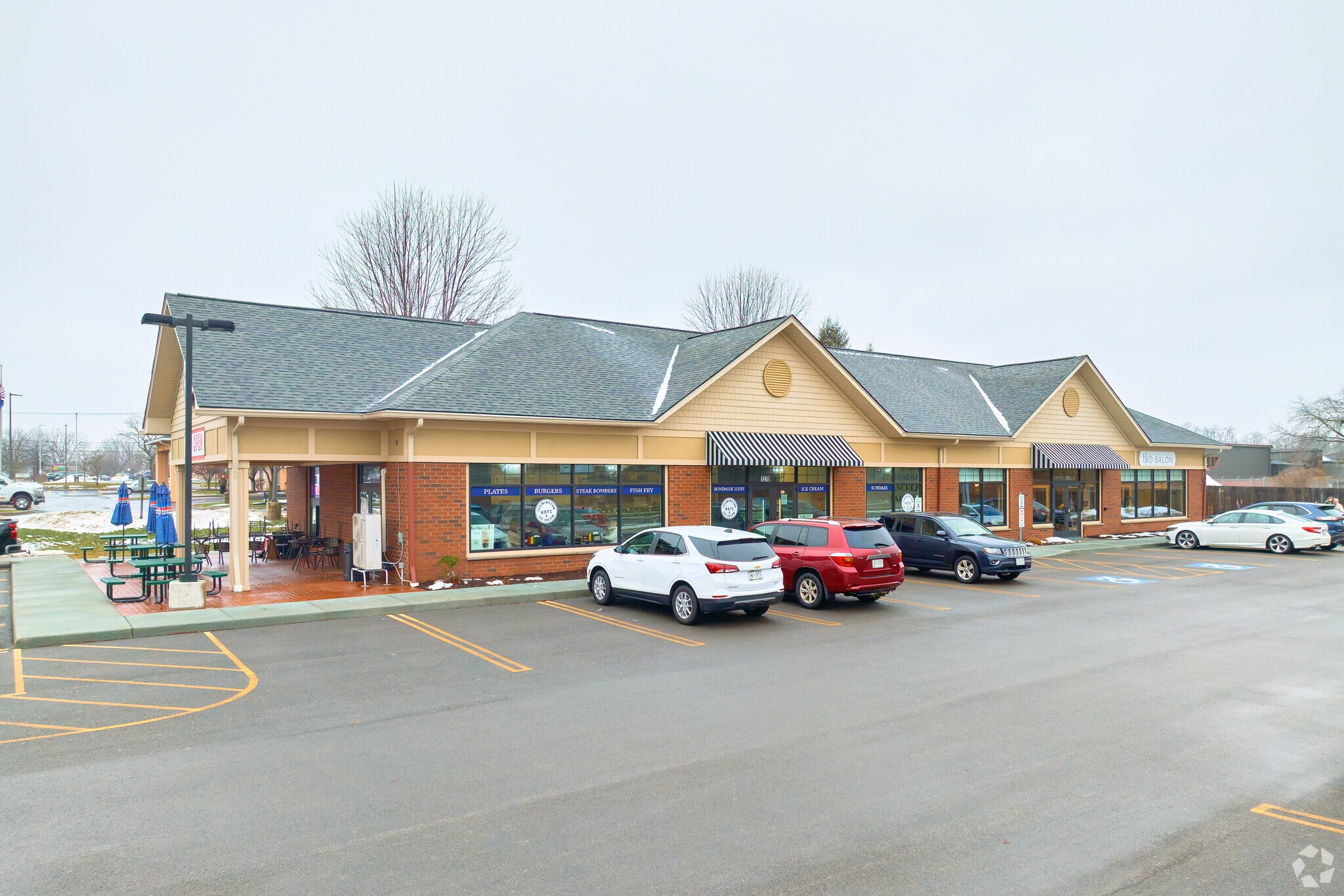 1270 Commercial Dr, Farmington, NY for sale Primary Photo- Image 1 of 6