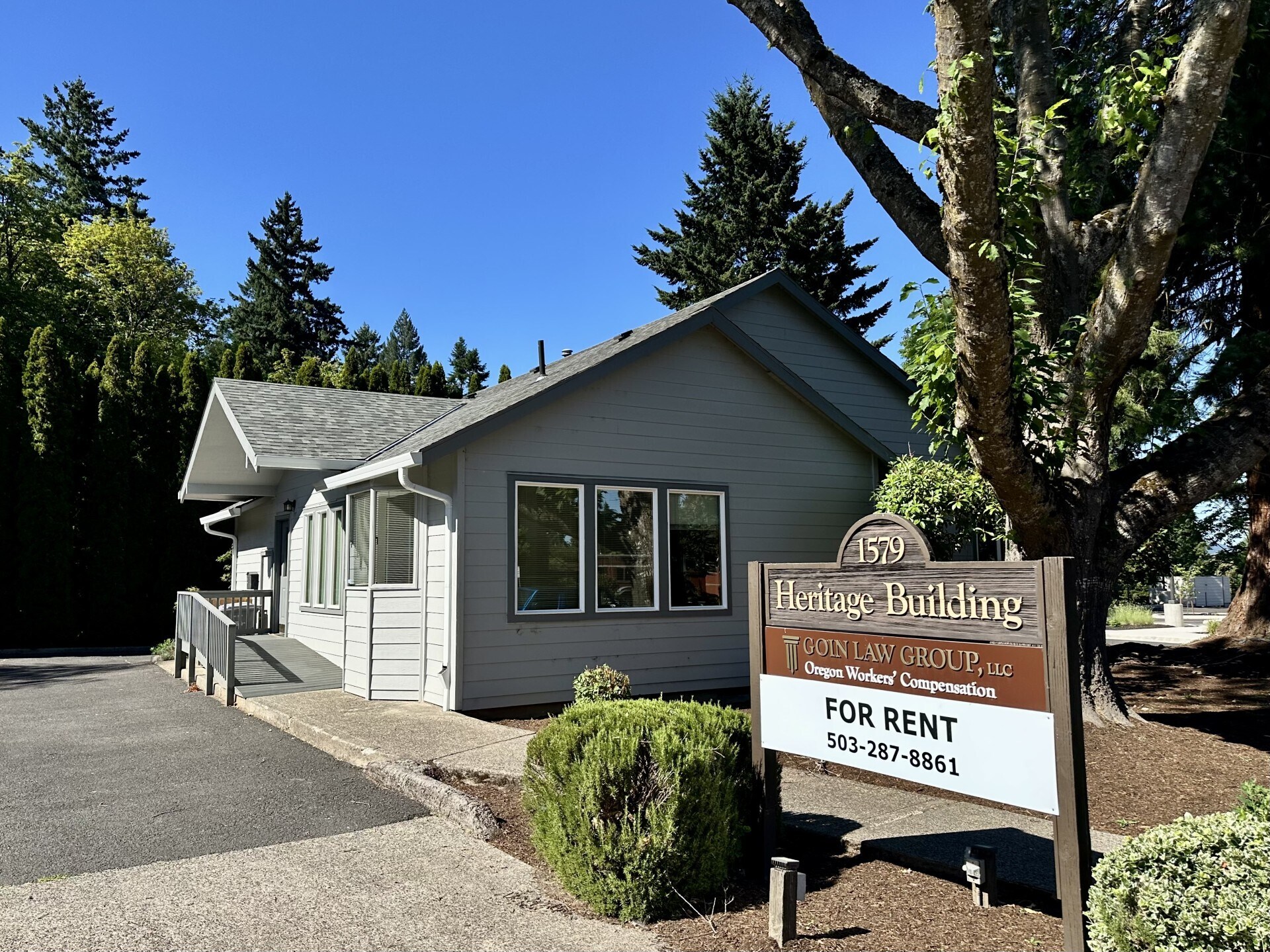 1579 Burns St, West Linn, OR for lease Primary Photo- Image 1 of 11