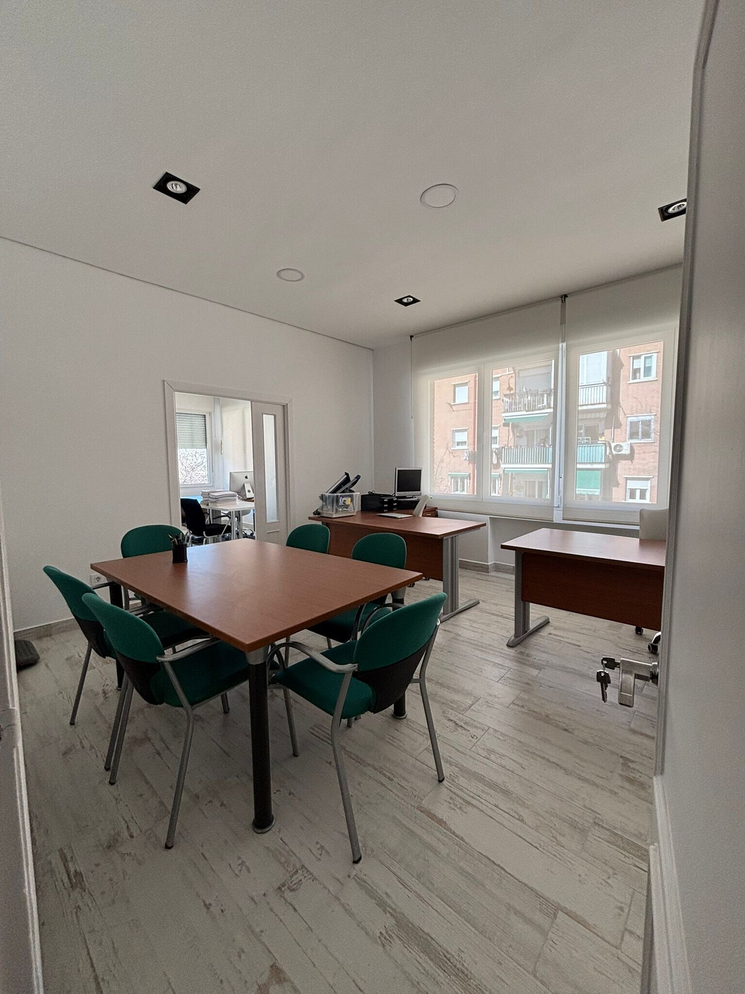 Office in Villaviciosa de Odón, Madrid for lease Primary Photo- Image 1 of 3