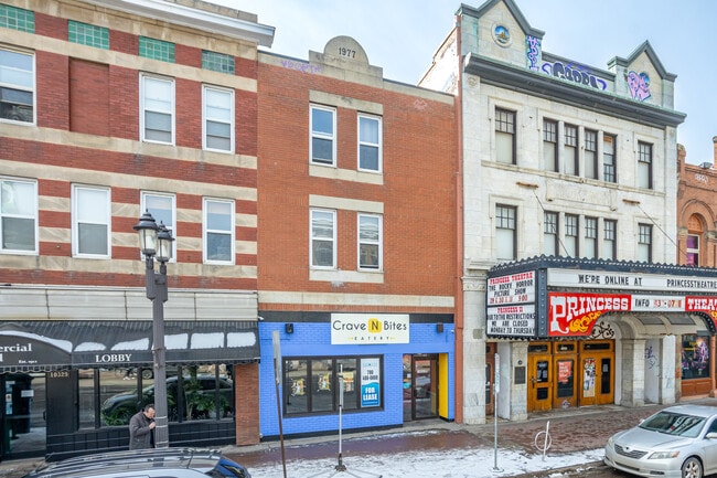 More details for 10331 82nd Ave NW, Edmonton, AB - Retail for Lease