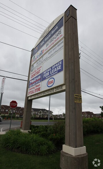 1520 Major Mackenzie Dr, Vaughan, ON à louer - Photo du bâtiment - Image 3 de 4