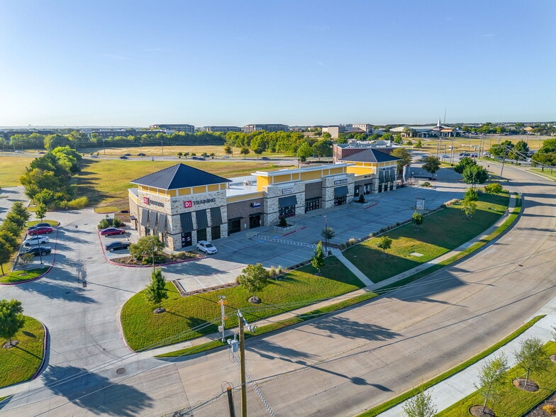 1826 Cannon Dr, Mansfield, TX for lease - Building Photo - Image 2 of 27