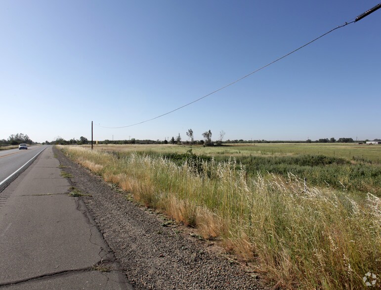 4551 Dairy Rd, Wheatland, CA à vendre - Photo du bâtiment - Image 3 de 20