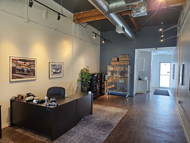 14 Commercial Blvd, Novato, CA for sale - Interior Photo - Image 3 of 28