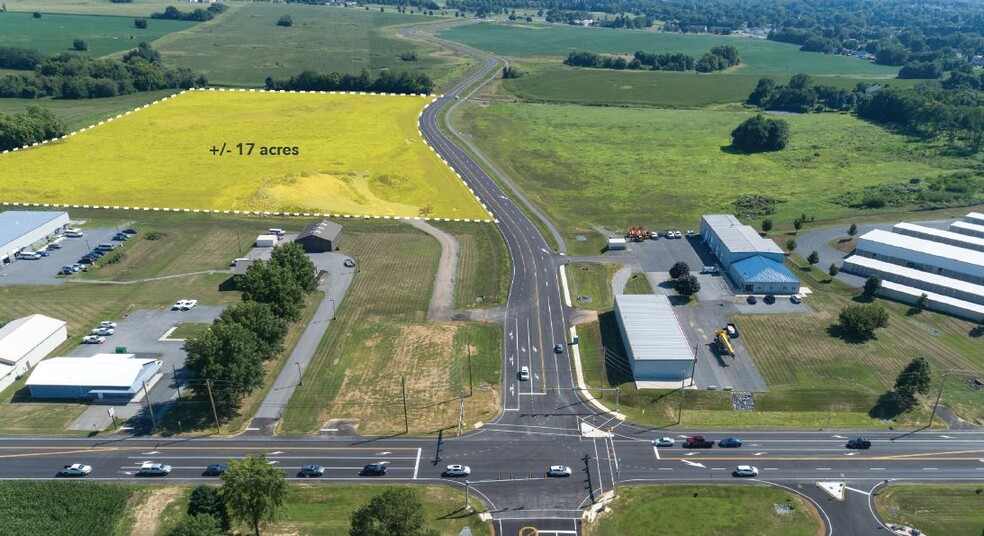 Connector Rd & W Trindle Rd, Carlisle, PA à vendre - Photo du b timent - Image 1 de 2