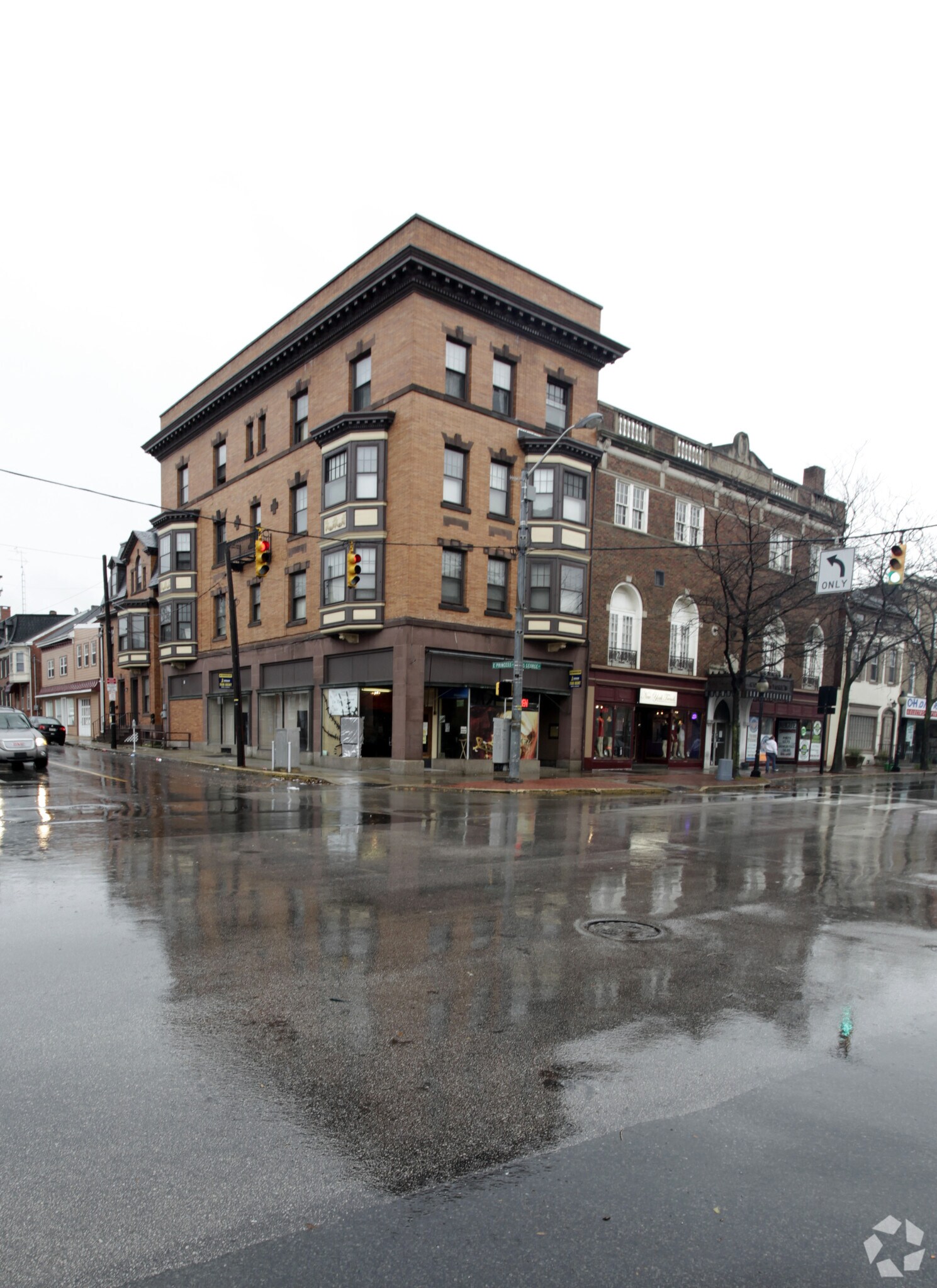 201 S George St, York, PA à vendre Photo principale- Image 1 de 18