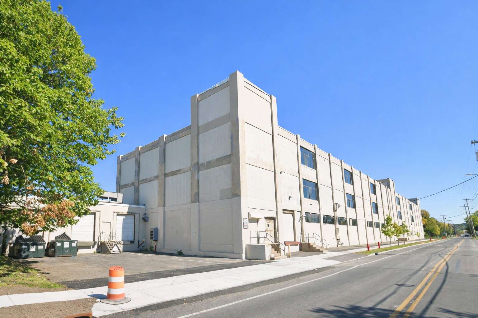 1011 E Water St, Syracuse, NY à vendre Photo du bâtiment- Image 1 de 4