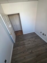 17 W Jefferson St, Rockville, MD à louer Photo intérieure- Image 2 de 2