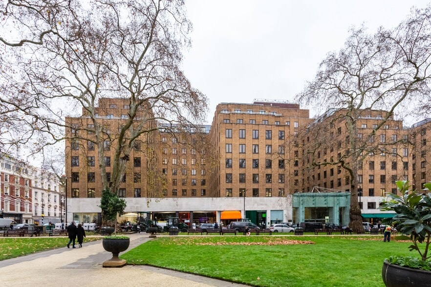 Berkeley Sq, London for lease - Interior Photo - Image 1 of 10