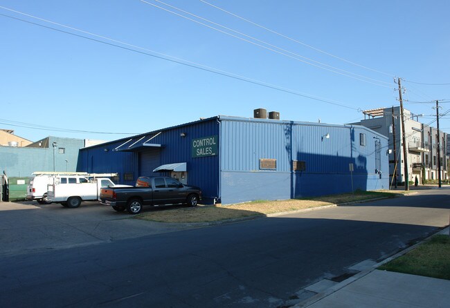 Plus de détails pour 5511 Lewis St, Dallas, TX - Commerce de détail à louer