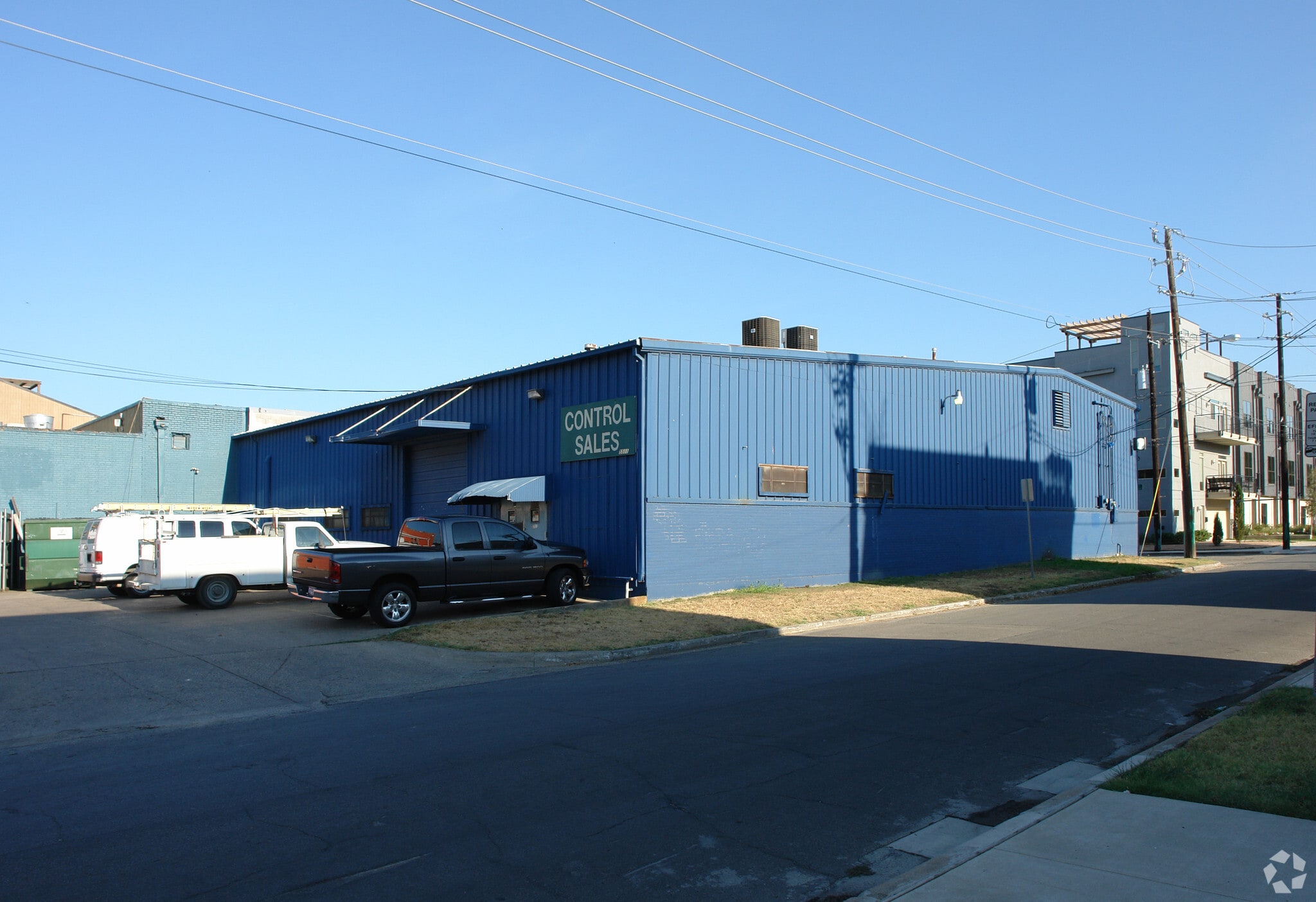 5511 Lewis St, Dallas, TX for lease Primary Photo- Image 1 of 3