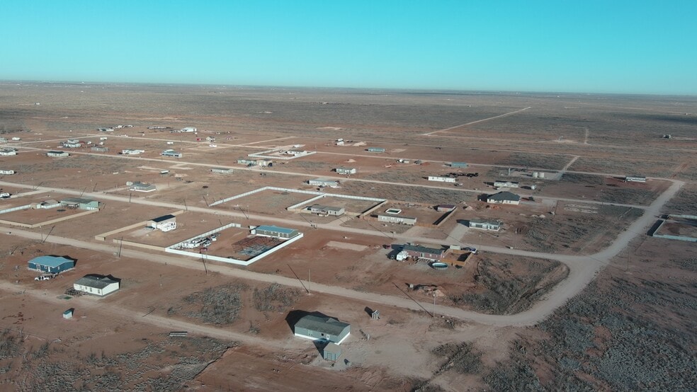 2070 Agua Dulce dr, Midland, TX à vendre - Photo du bâtiment - Image 3 de 8