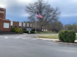 7500 Shadwell Dr, Roanoke, VA à louer Photo intérieure- Image 1 de 17