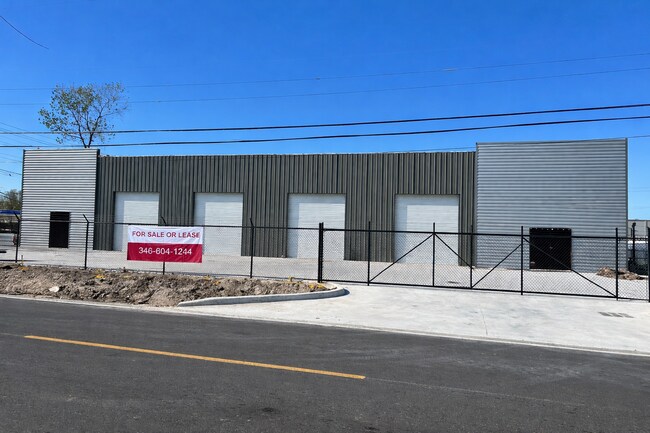 More details for 7905 Berwyn Dr, Houston, TX - Industrial for Lease