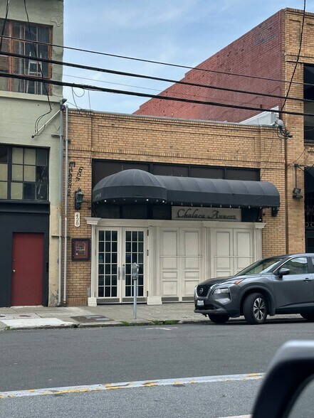 310 Broadway, Oakland, CA à vendre - Photo du bâtiment - Image 2 de 5