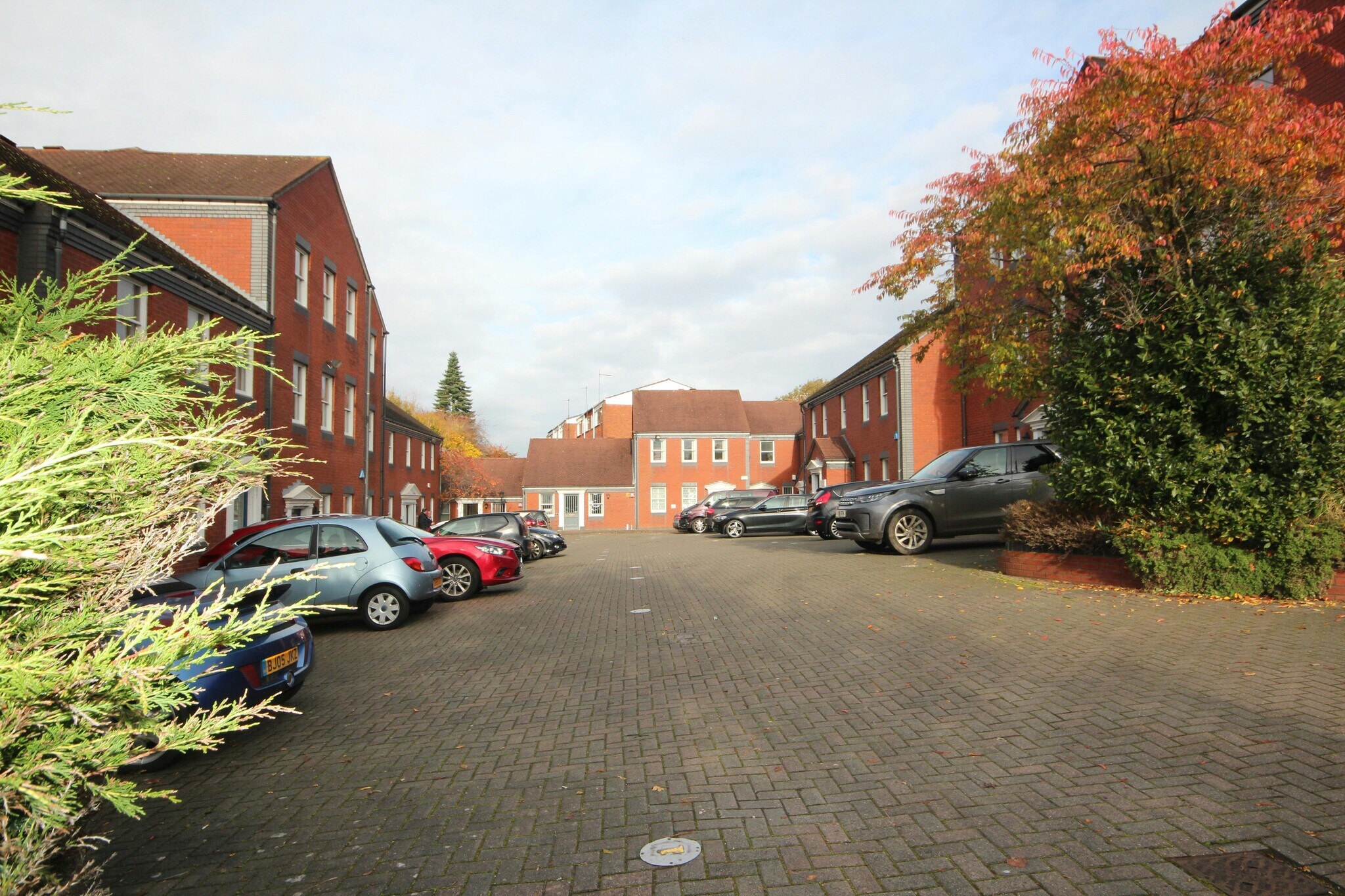 Vine Ln, Halesowen à louer Photo du bâtiment- Image 1 de 14
