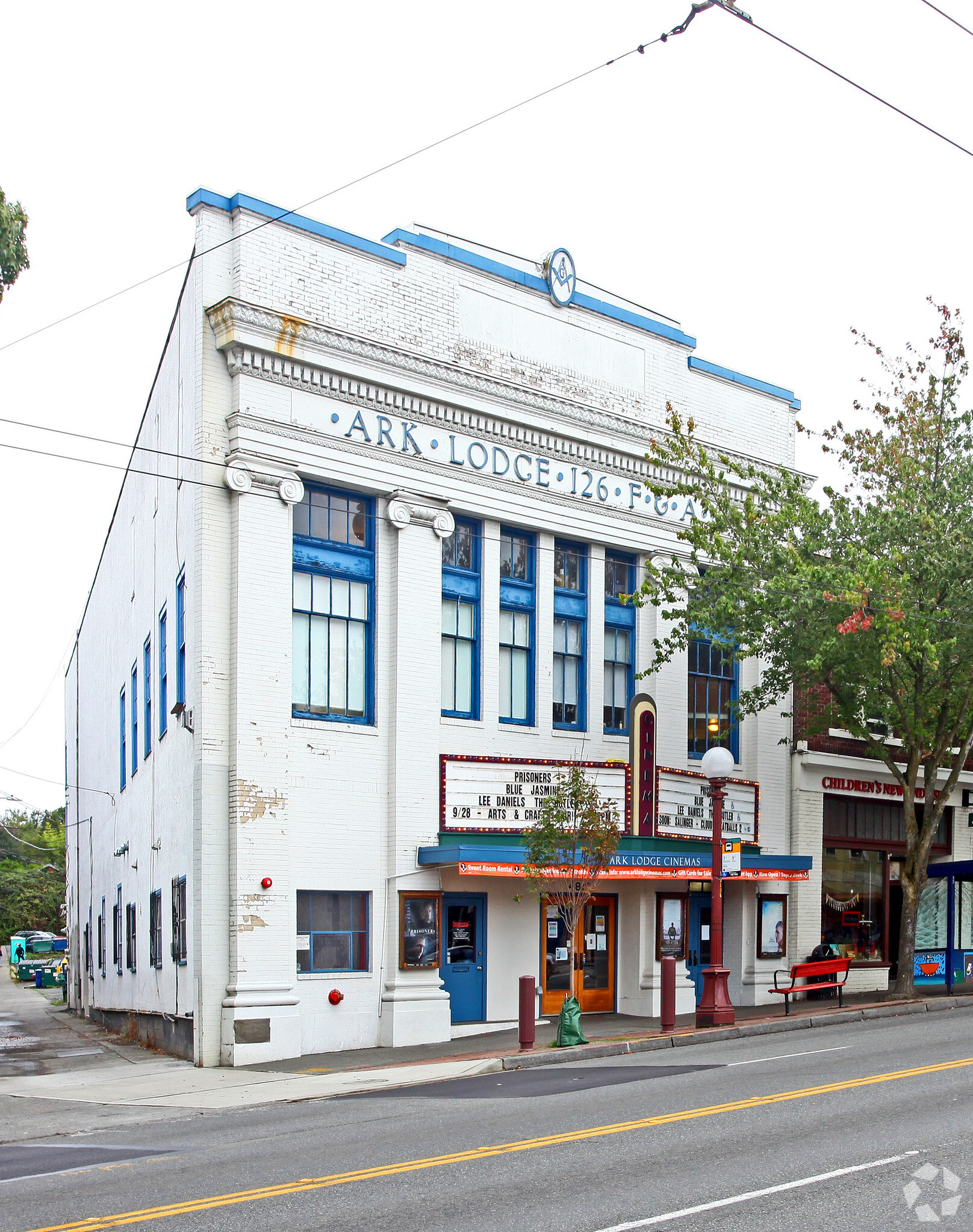 4816 Rainier Ave S, Seattle, WA for sale Building Photo- Image 1 of 12