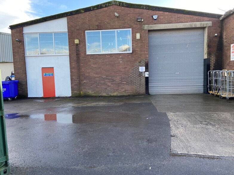 Cater Rd, Bristol à louer - Photo du bâtiment - Image 3 de 31