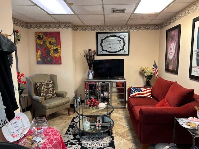 4462 Middle Country Rd, Calverton, NY for lease Primary Photo- Image 1 of 7