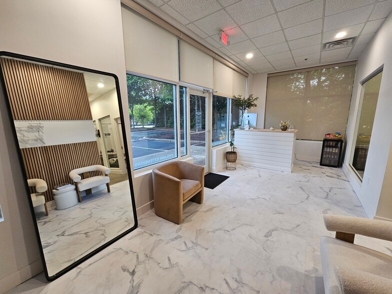 3960 Old Milton Pky, Alpharetta, GA for lease - Building Photo - Image 3 of 19