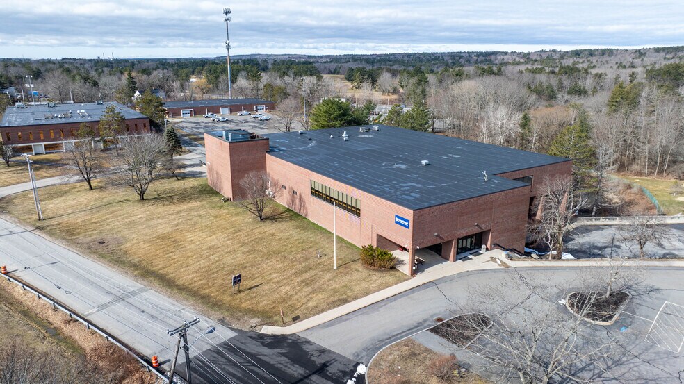 5 Davis Farm Rd, Portland, ME for sale - Building Photo - Image 2 of 12