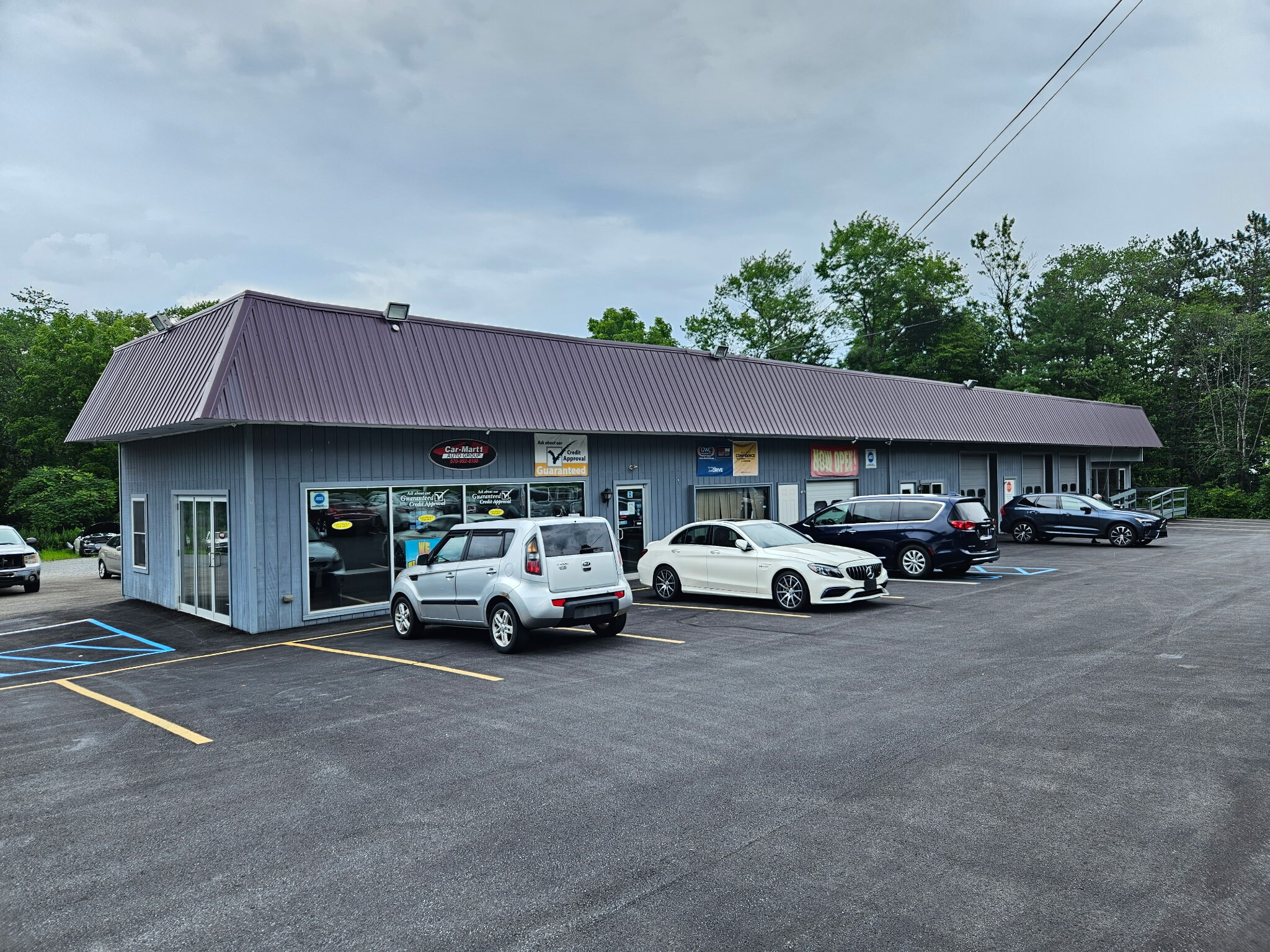 106 Camellia Rd, Brodheadsville, PA for sale Primary Photo- Image 1 of 3