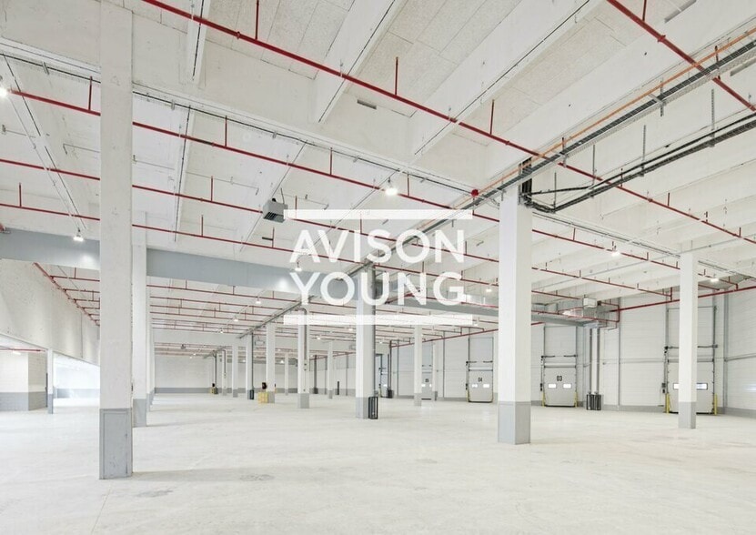 Industrial in Gennevilliers for lease - Interior Photo - Image 1 of 12