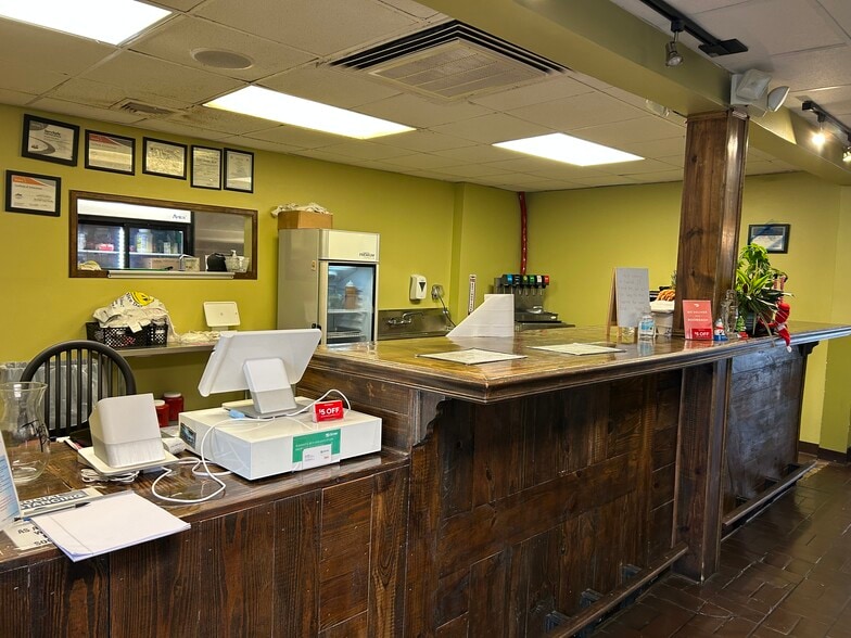 4809 Parker St, Richmond, VA for lease - Building Photo - Image 3 of 5