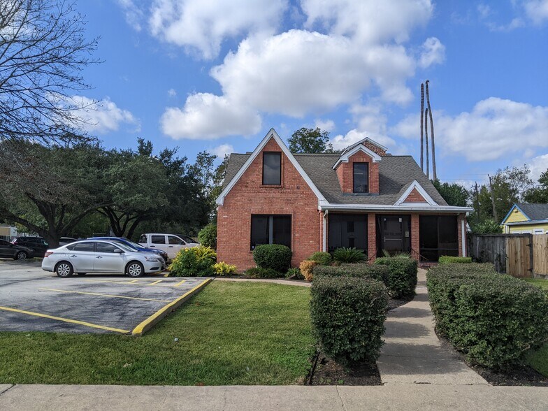 3220 Broadway St, Houston, TX à louer - Photo du bâtiment - Image 2 de 13
